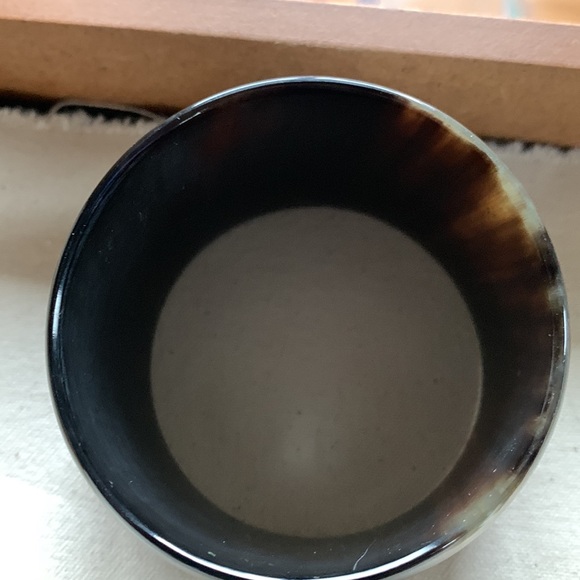 COPY - Gorgeous Buffalo horn 2 inch bracelet - Picture 2 of 5